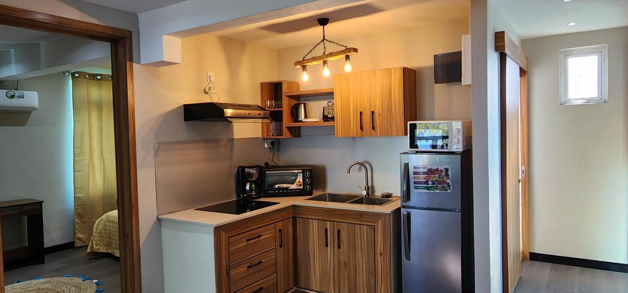 Phoenix Beach Apartments Sea View Flic en Flac Экстерьер фото