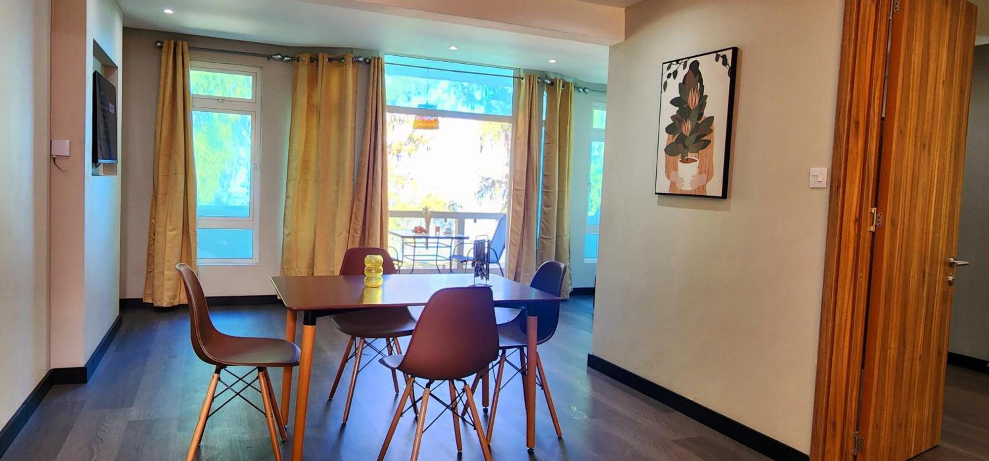 Phoenix Beach Apartments Sea View Flic en Flac Экстерьер фото